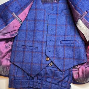 ELPA Boys 7-Piece Blue Plaid Suit Slim Fit  classic tailored Suit 3T NWT